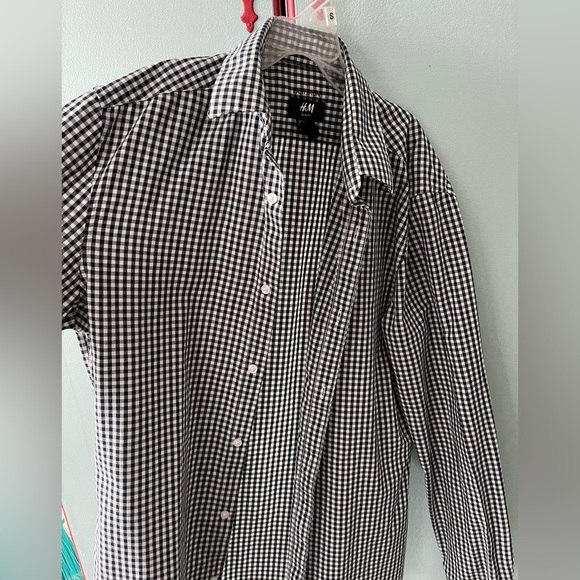Checked Dress Shirt - Like New Condition - Picture 2 of 4